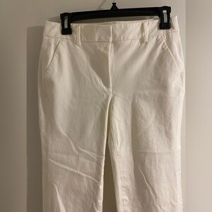 Chicos light weight relaxed women white pants in size 2 business professional